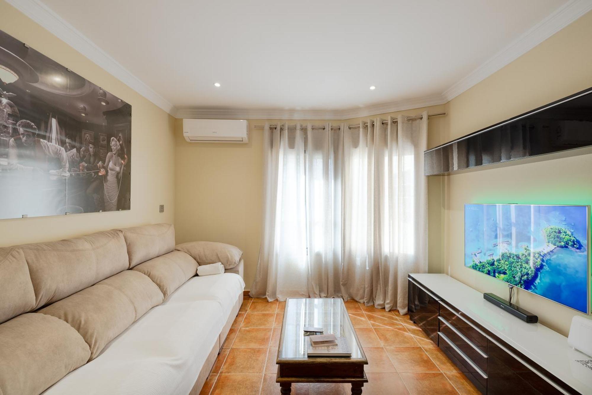 Los Carmenes Algeciras Exteriör bild